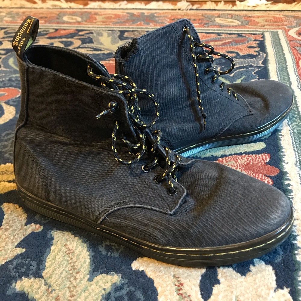 Dr. Martens Hight Top Canvas Sneakers